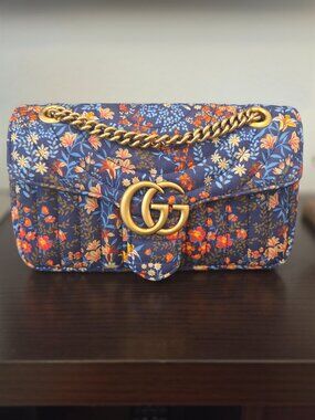 Gucci GG Marmont Floral Quilted Shoulder Bag Blue Canvas Gold Chain Medium
